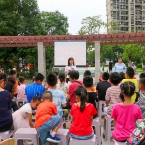 無錫安鎮(zhèn)：紅色閱讀帶來“暑”不盡的快樂